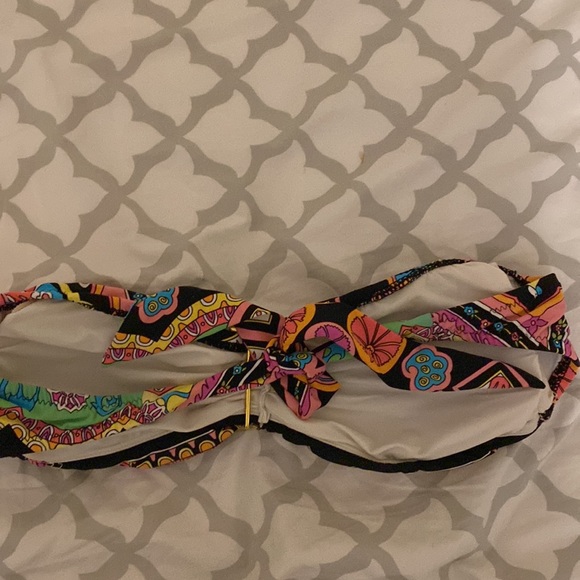 Trina Turk bikini top 4, bottom 6 - Picture 5 of 6